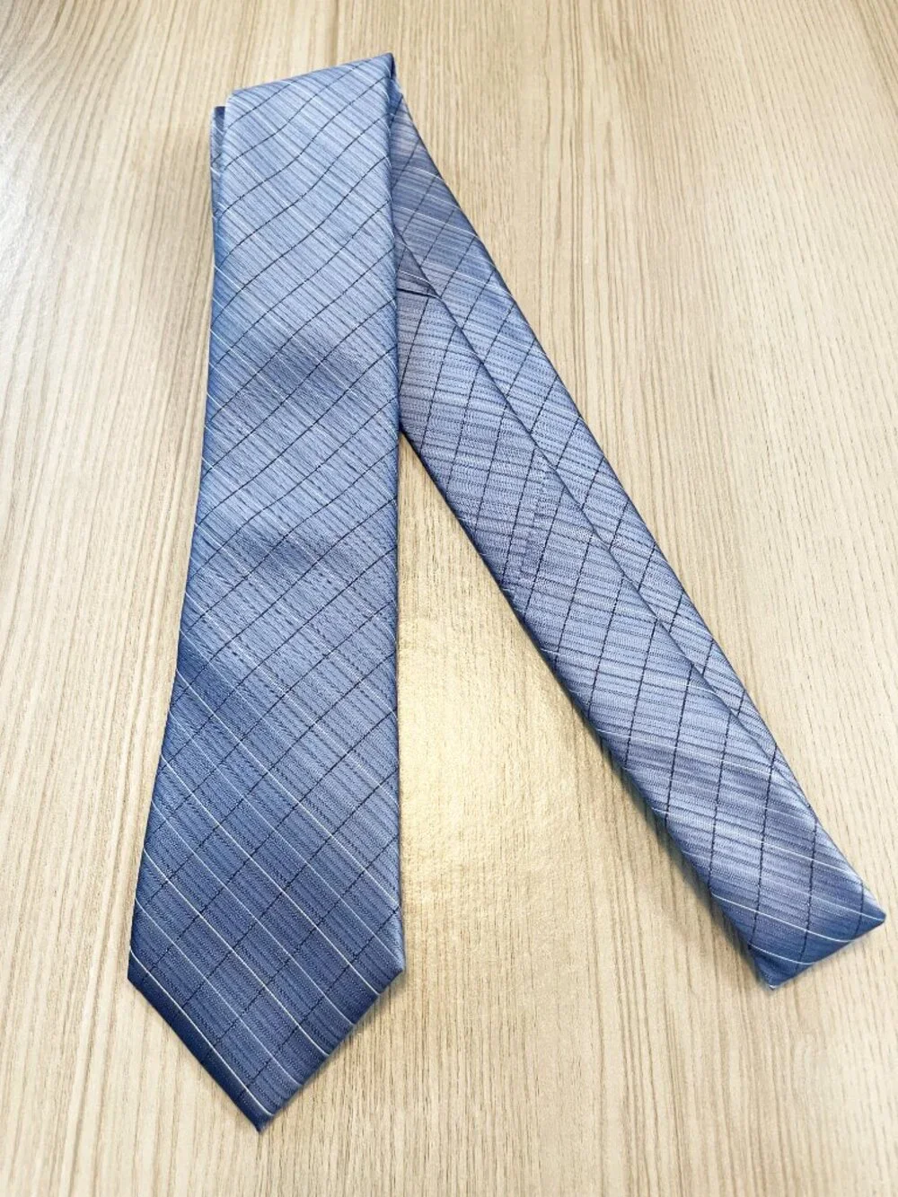Calvin Klein Men’s Blue Plaid Grid Necktie NWT Classic Dress Business Tie